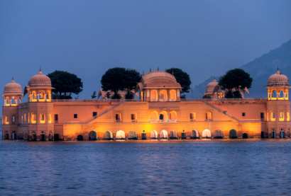 Glowing Jal Mahal in the middle of Lake